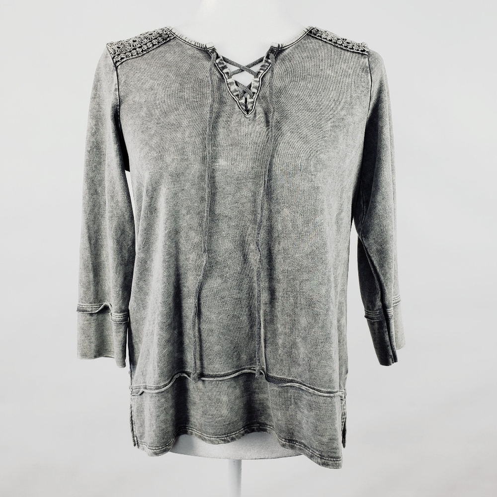 Christopher & Banks Grey Tie Neckline Embroidery Quarter Length Sleeve Top Small